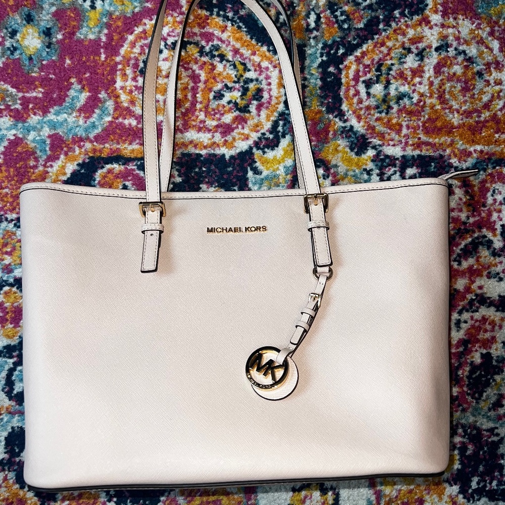 MICHEAL KORS jet set travel tote - new with tags